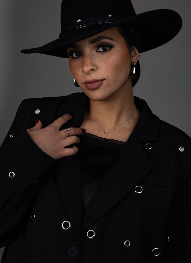 Top Cover -שחור תחרה